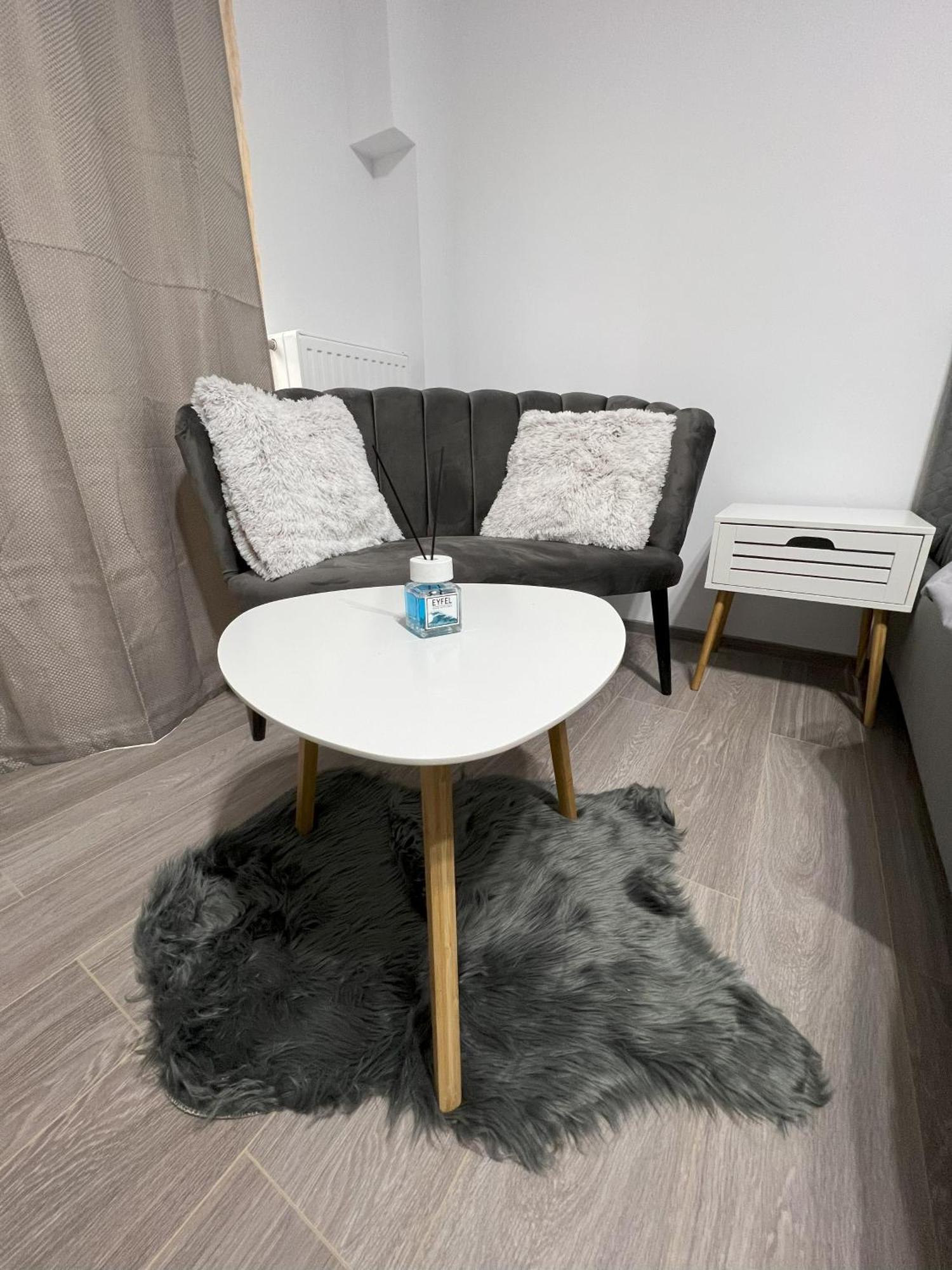 Refined Studio Haven At Exigent Plaza - 08 بوخارست المظهر الخارجي الصورة